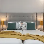 아파트 Urban Oasis Six Apts 포르투