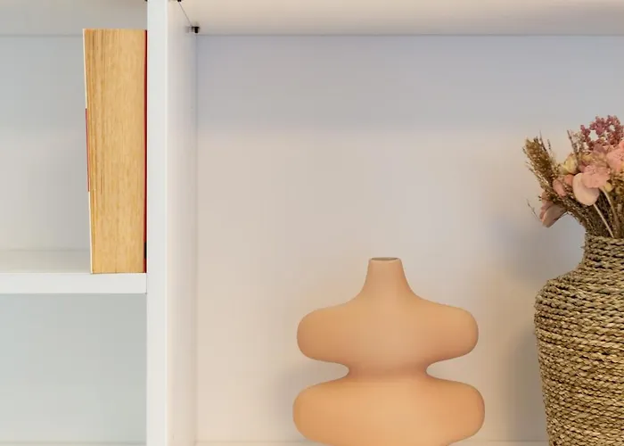 Urban Oasis Six Apts דירה