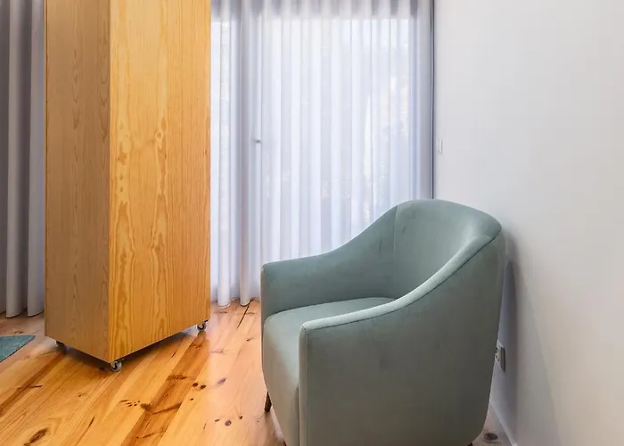 Urban Oasis Six Apts 公寓