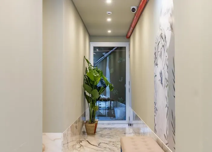 Urban Oasis Six Apts 公寓