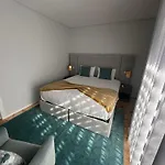 Urban Oasis Six Apts *