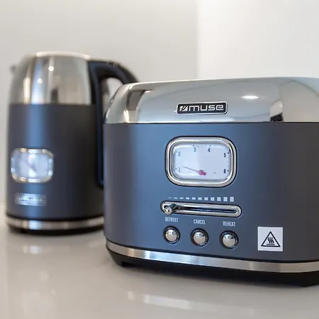 Urban Oasis Six Apts